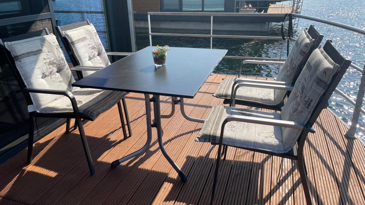 Hausboote Am Baerwalder See Traumhaus-Mieten Klitten Bagian luar foto